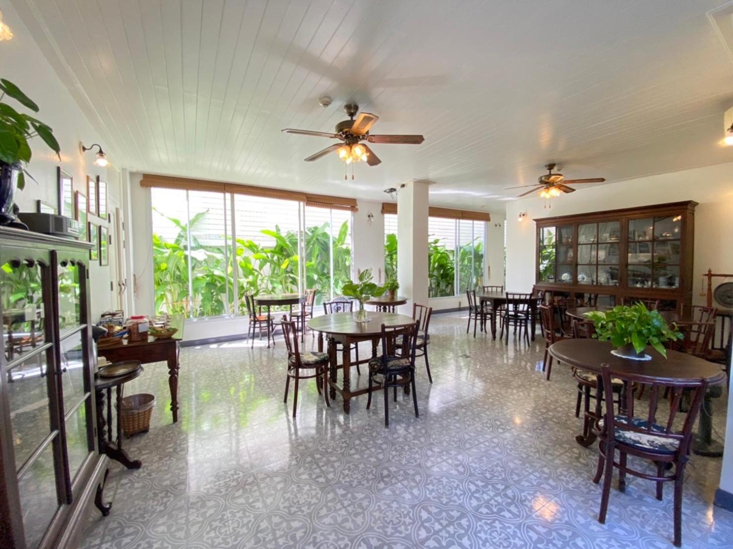 Ssip Boutique Dhevej (adults Only) Khách sạn