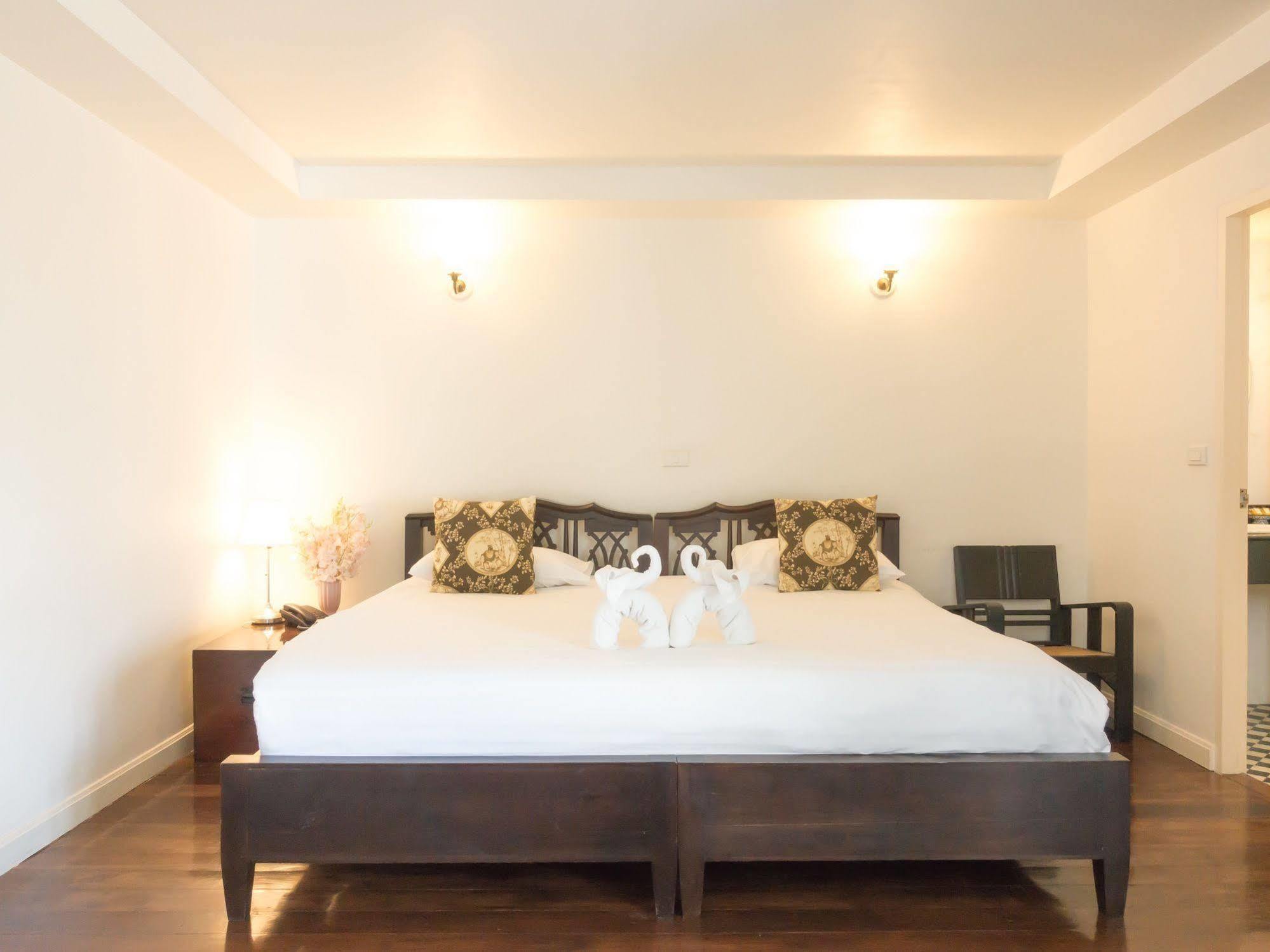 Ssip Boutique Dhevej (adults Only) Khách sạn Bangkok